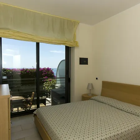 Apartment La Fiorita