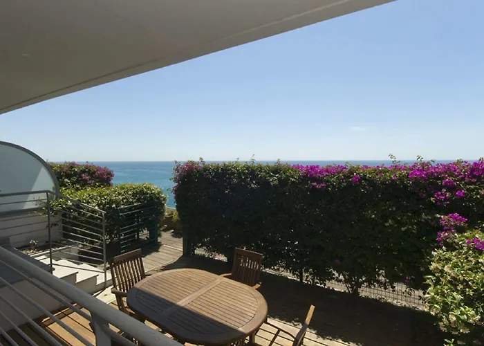 La Fiorita Hotel *